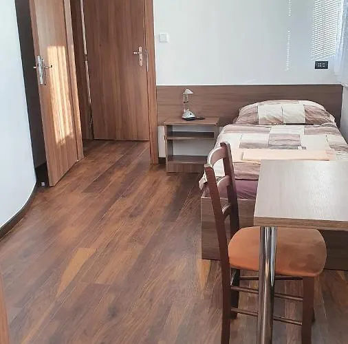 Casa de hóspedes Motorest U Kola 4*